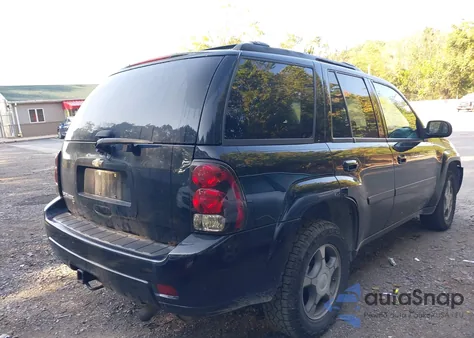 2008 Chevrolet Trailblazer Lt from USA, damaged, VIN 1GNDT13S282154101